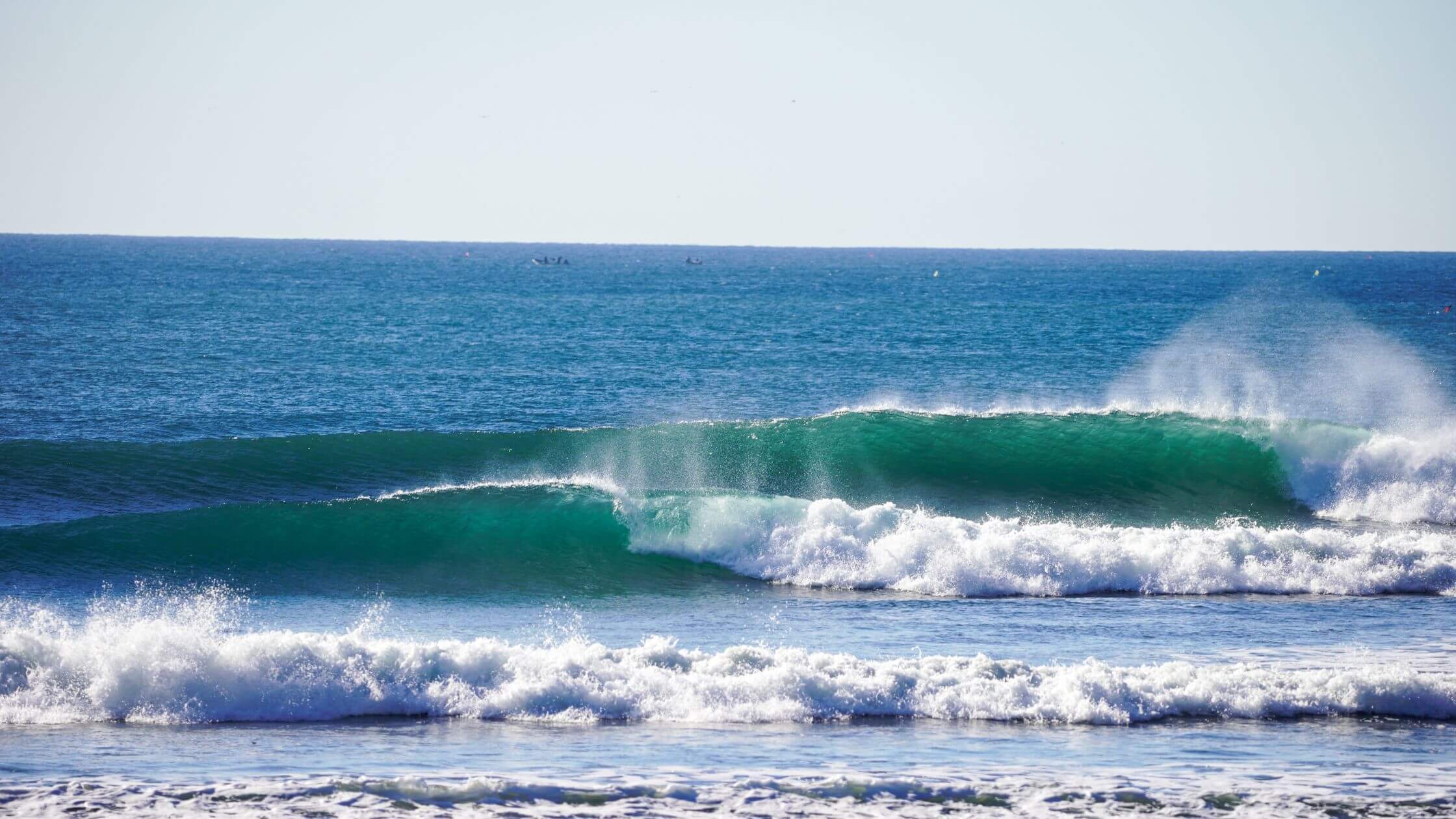 Como se formam as ondas do mar?